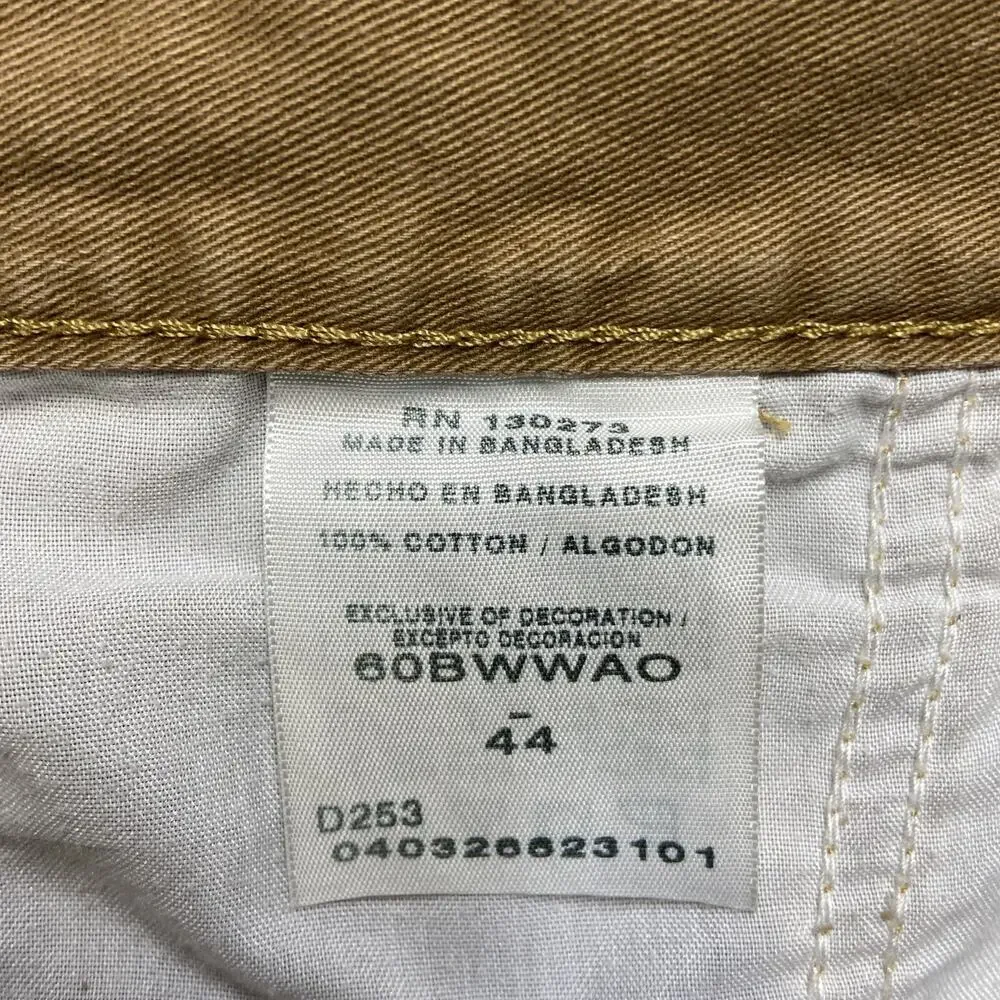 Vintage Wrangler Cargo Shorts Men’s Size 44 Tan‎